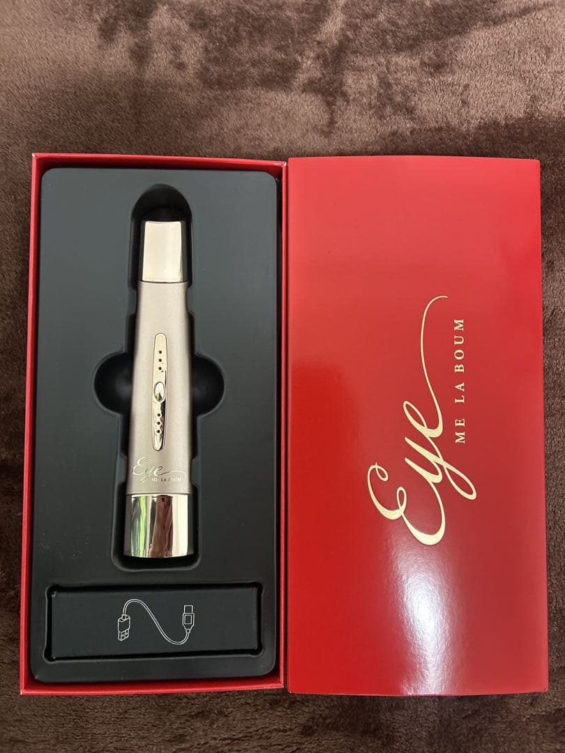 即購入歓迎です。IKKOプロデュース　MEラボンアイ／目元美顔器