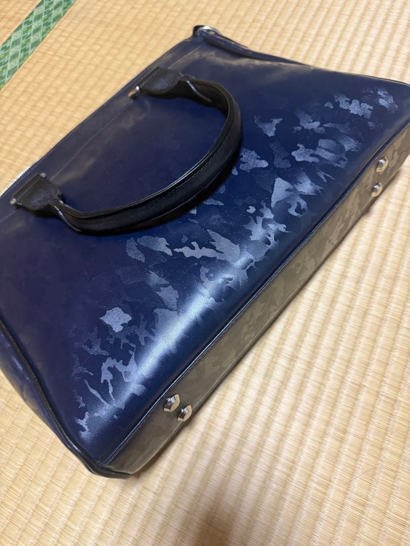 サマンサキングズ ブレイン ビジネスバッグ ネイビー カモ柄 レザー