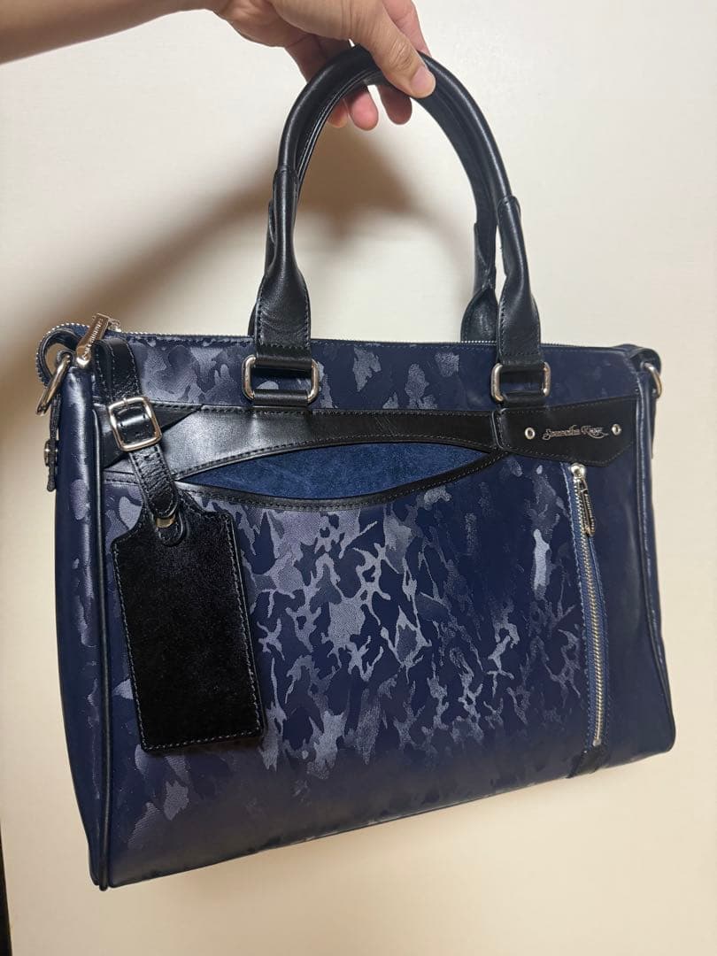 サマンサキングズ ブレイン ビジネスバッグ ネイビー カモ柄 レザー