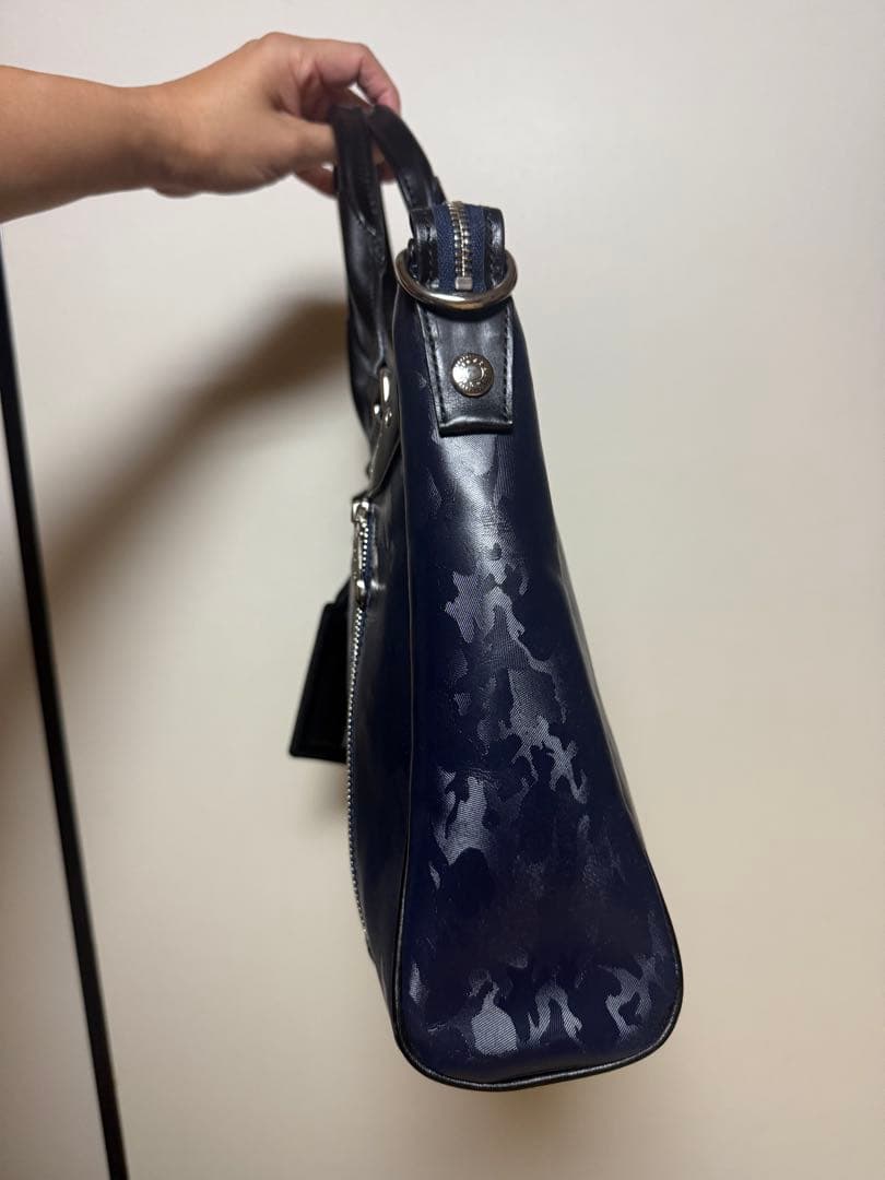 サマンサキングズ ブレイン ビジネスバッグ ネイビー カモ柄 レザー