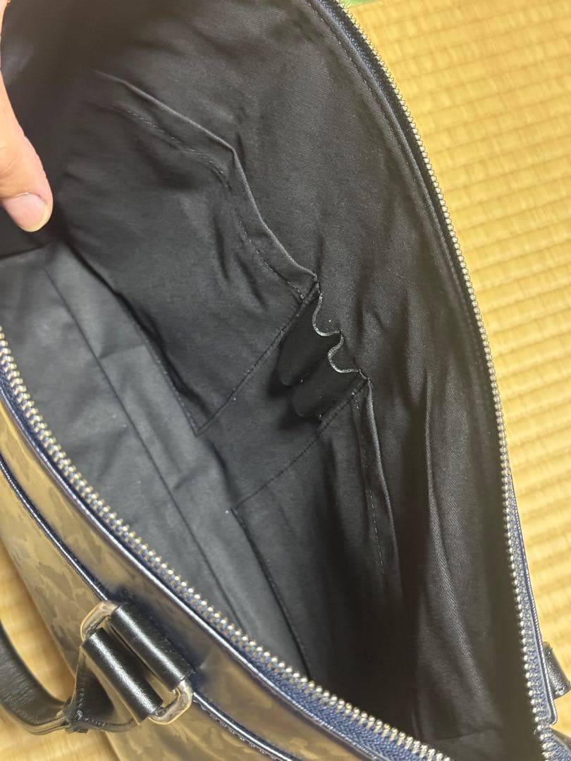 サマンサキングズ ブレイン ビジネスバッグ ネイビー カモ柄 レザー