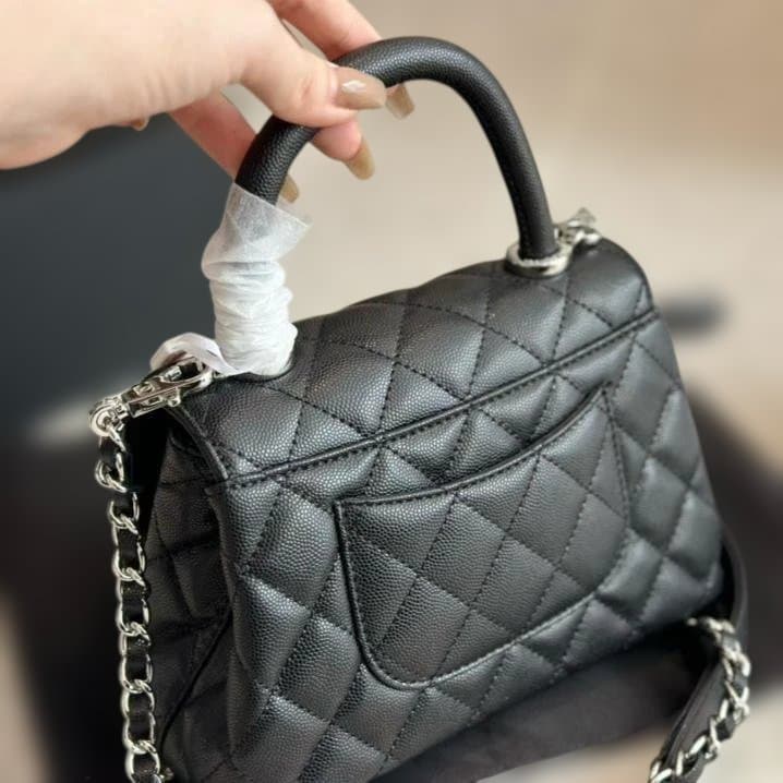 coco handle ブラック キルティング ショルダーバッグ