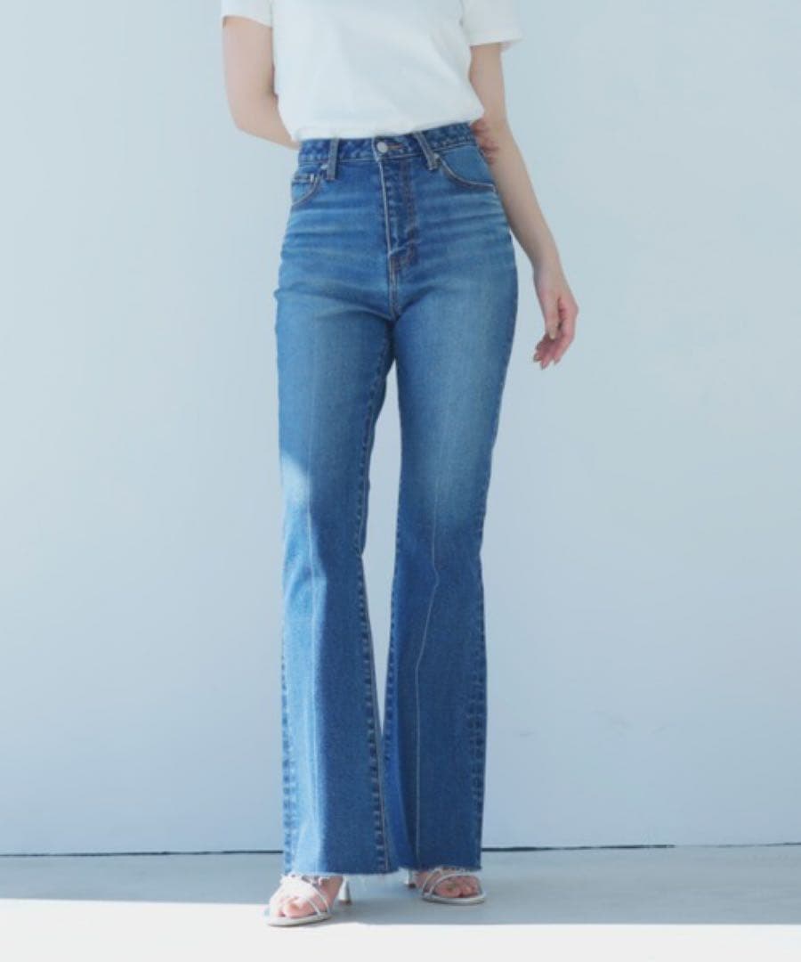 【めるる】Semi flare denim/セミフレアデニム