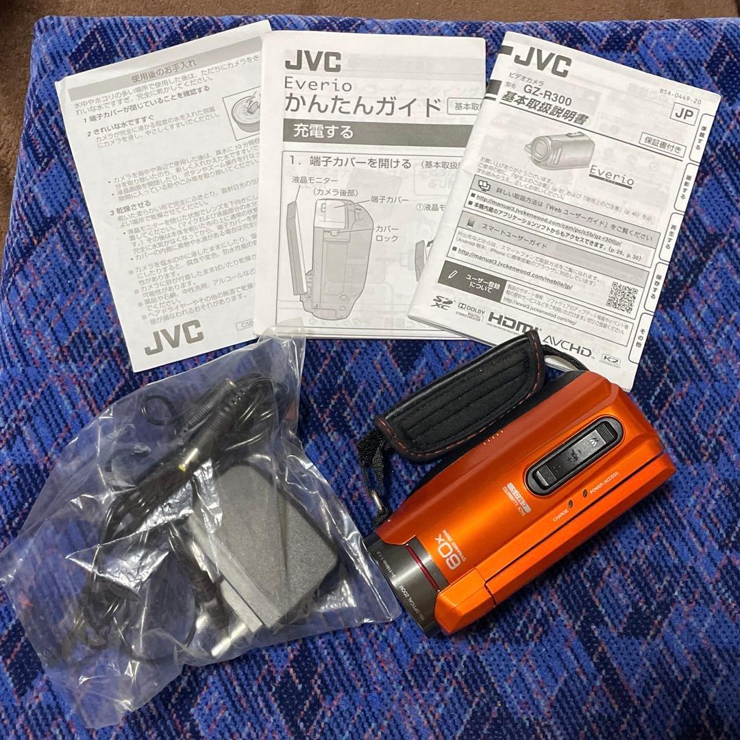花*吉様 JVC Everio GZ-R300D 防水ビデオカメラ オレンジ