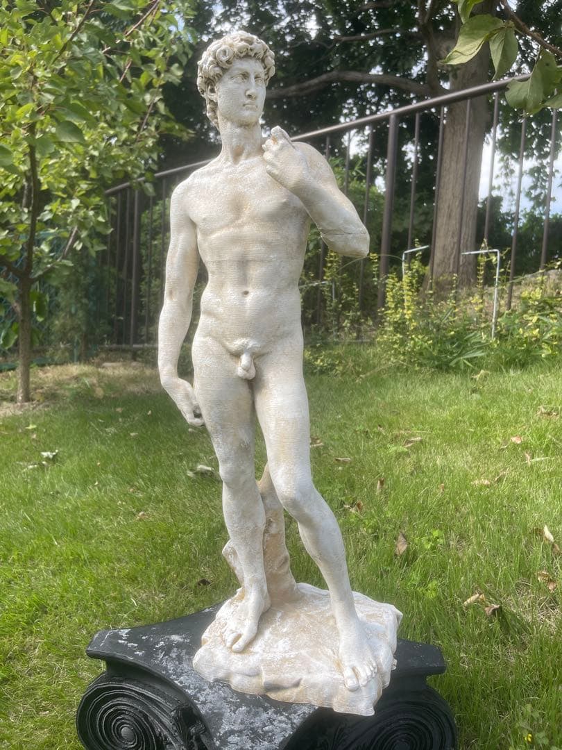 ダビデ像(ミケランジェロ)高さ:60 cm