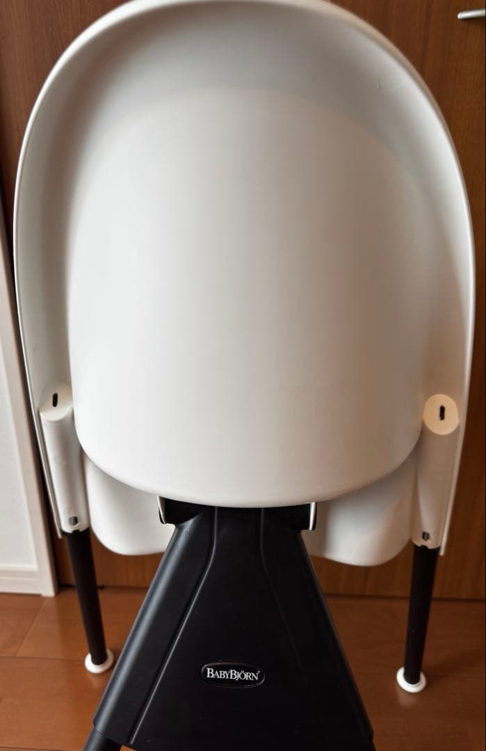 ベビービョルン　ホワイトハイチェア
