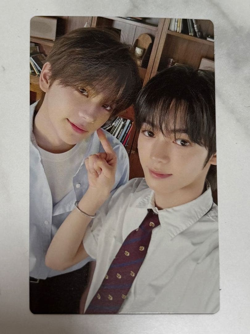 TWS ハンリュズ はじめまして ケミ トレカ