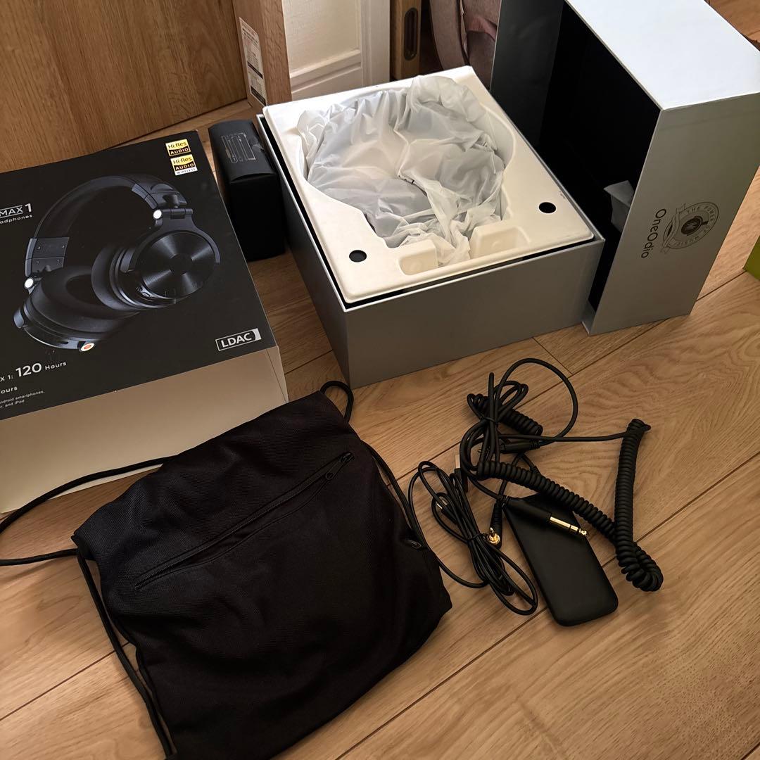 【美品】ワイヤレスヘッドホン OneOdio Studio Max 1