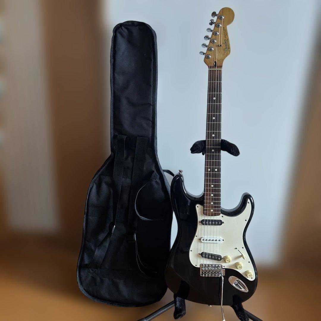 Fender Stratocaster ブラック