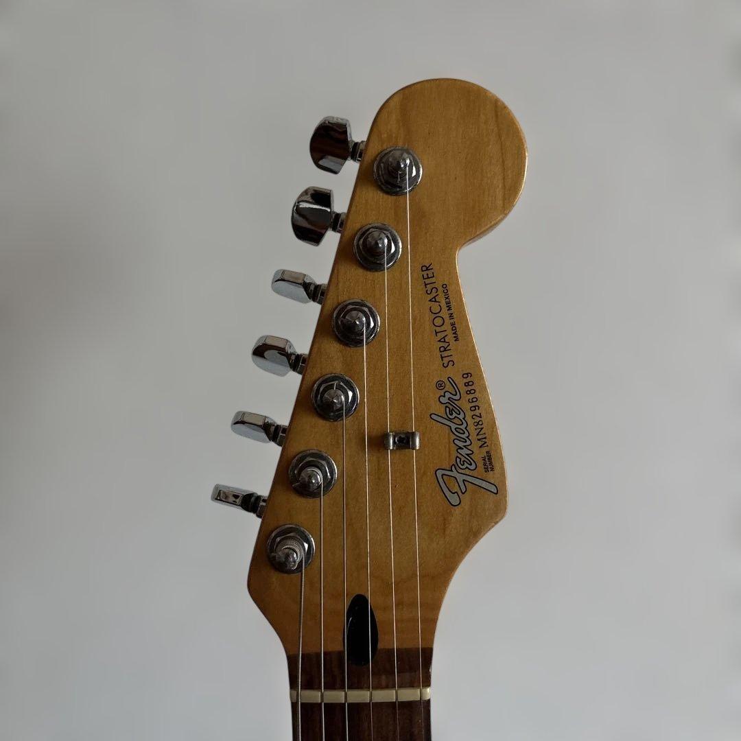 Fender Stratocaster ブラック