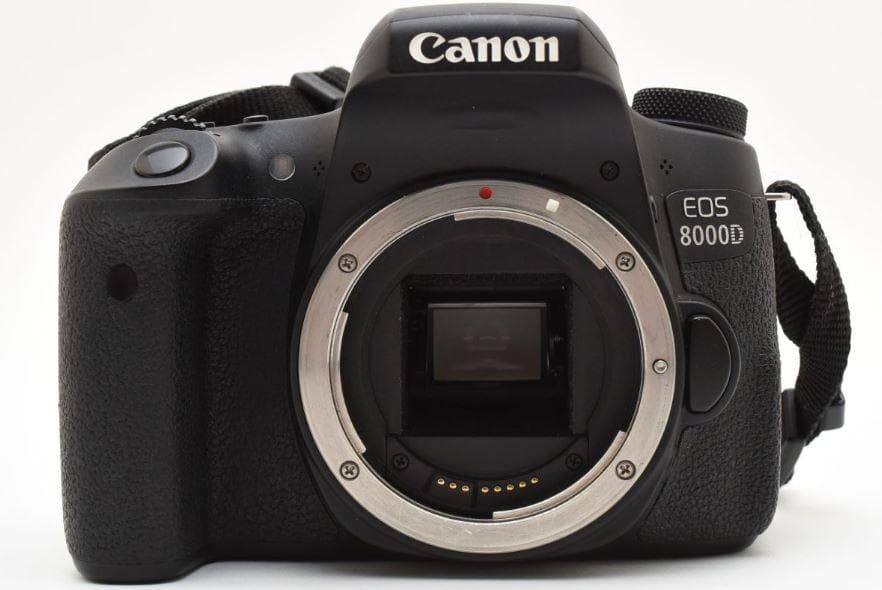 即使える✨ 8000D レンズセット Canon カメラ　一眼レフ　デジカメ