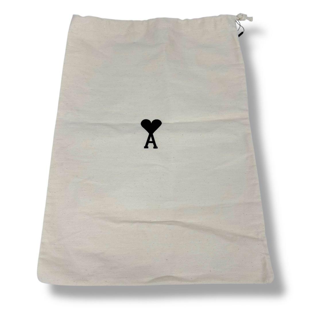 amiparis アミパリス　ベースボールキャップ　ベージュピンク　ロゴ金具