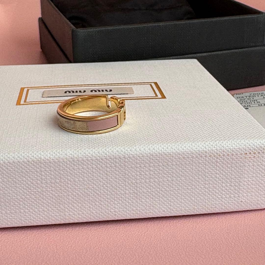 miumiu リング ピンク 指輪 ピンク