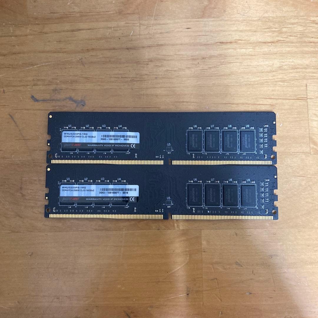 CFD販売 DDR4 16GBx2 32GB 3200MHz動作品 美品