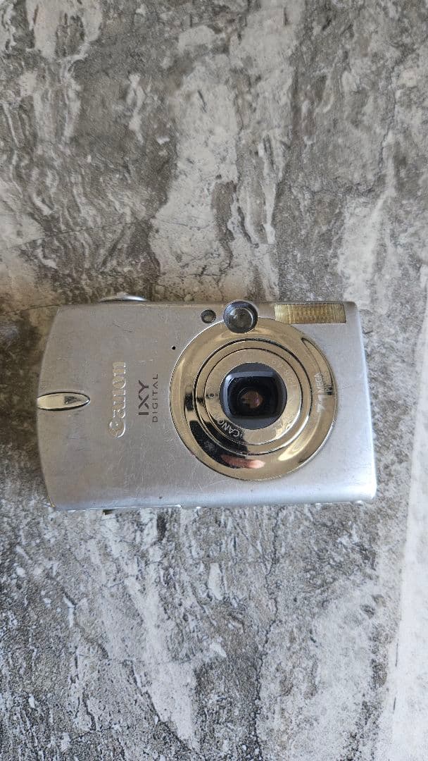 Canon IXY DIGITAL 700 コンパクトデジタルカメラ　動作確認済