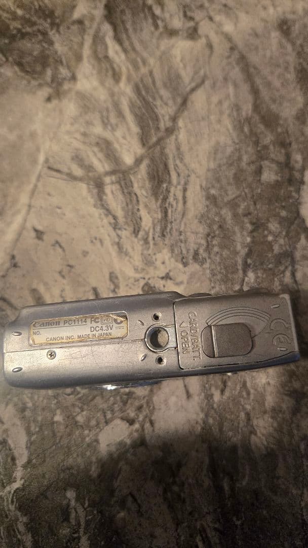 Canon IXY DIGITAL 700 コンパクトデジタルカメラ　動作確認済