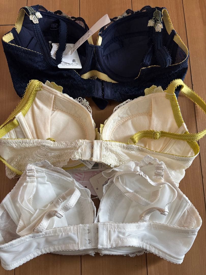 リサマリ ブラジャー3点セットとブラ＆ショーツ2点セット