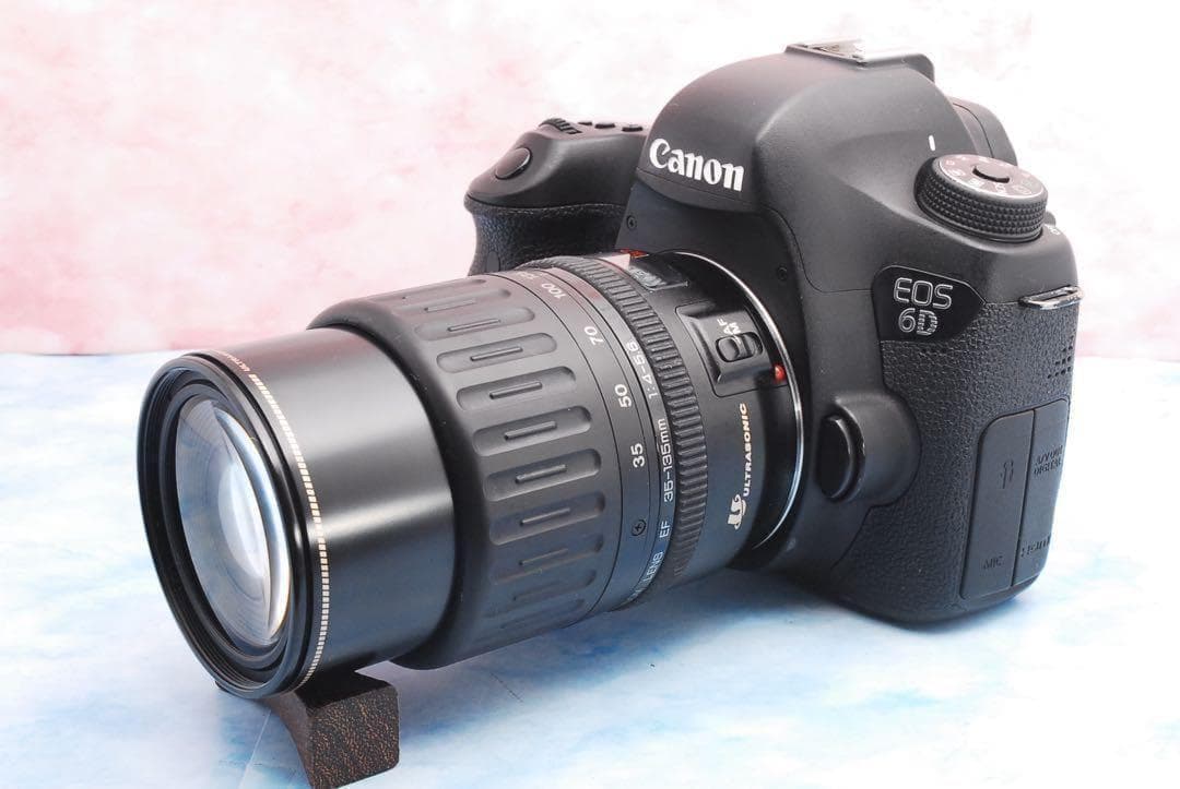 Canon EOS 6D☆一眼レフカメラ☆Wi-Fi☆コスパ◎のフルサイズ！