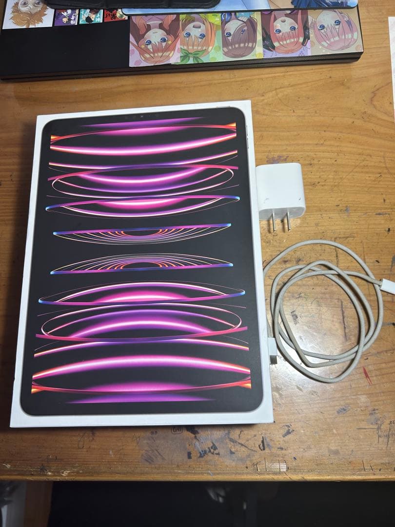 11インチiPad Pro(第4世代)Wifi +Cellular