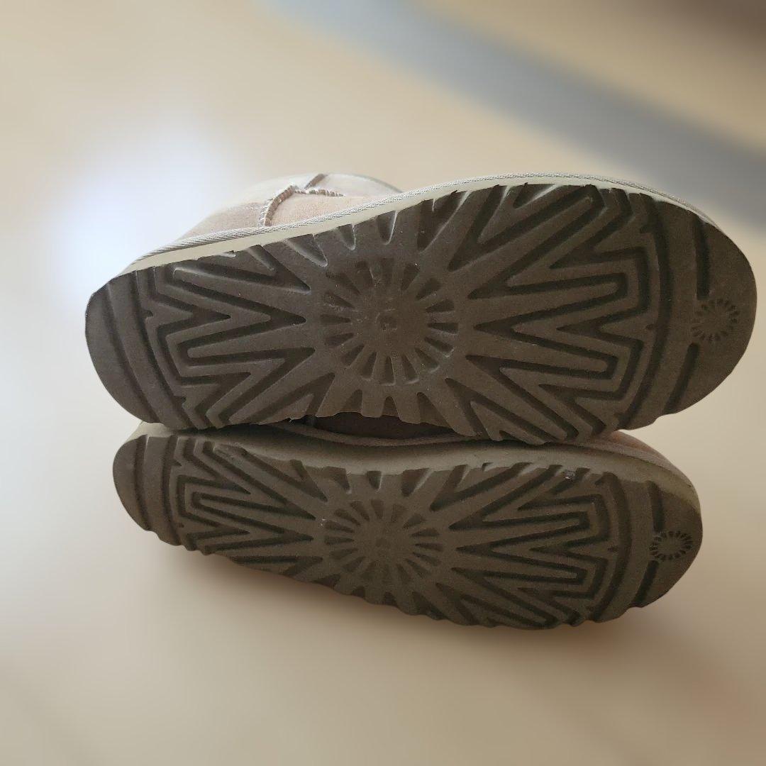 ugg クラシックミニ 24cm