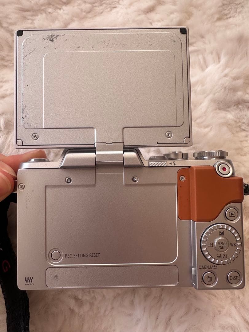 パナソニック ミラーレス一眼 カメラ DMC-GF7 ダブルズームレンズキッ