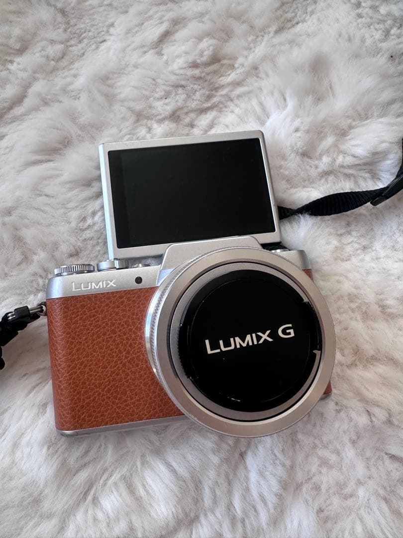 パナソニック ミラーレス一眼 カメラ DMC-GF7 ダブルズームレンズキッ