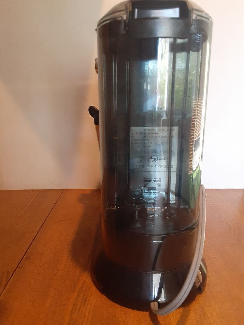 デロンギ デディカ エスプレッソマシン