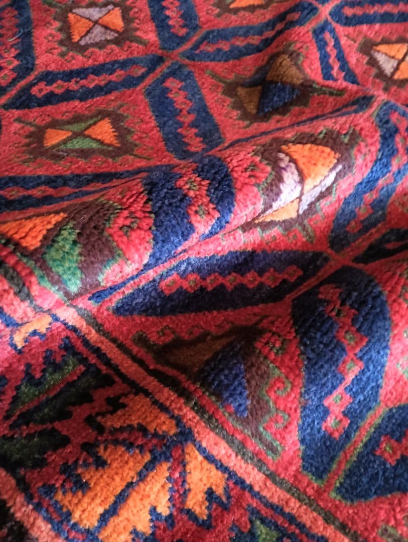 専用です。5.5kg 上質ウールのタイマ二族のトライバルラグ　バルーチ