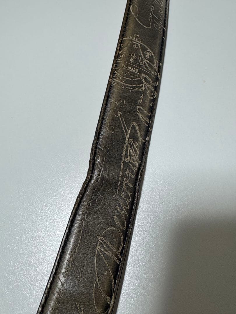 ベルルッティ ベルト