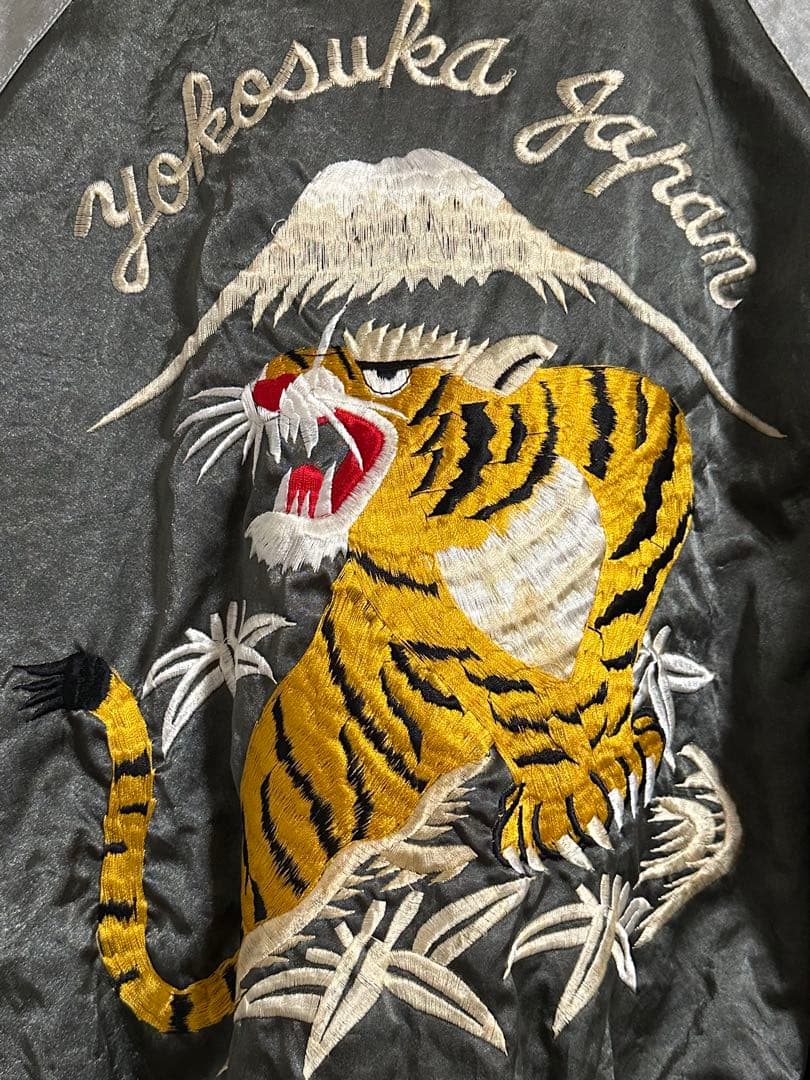 やきうどん MHR スカジャン