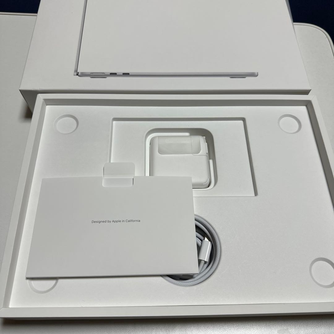 【超美品】Apple MacBook Air 13インチ M4 16GB 本体