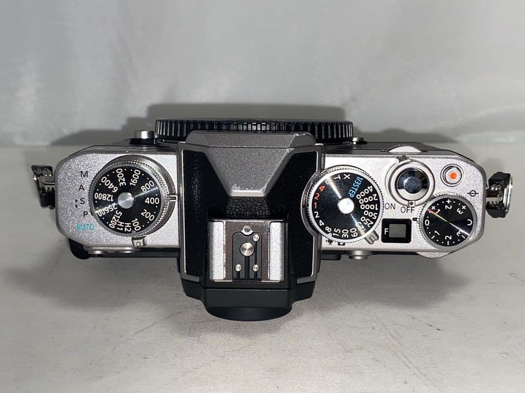 【新品級】Nikon Z fc ボディ 本体 zfc