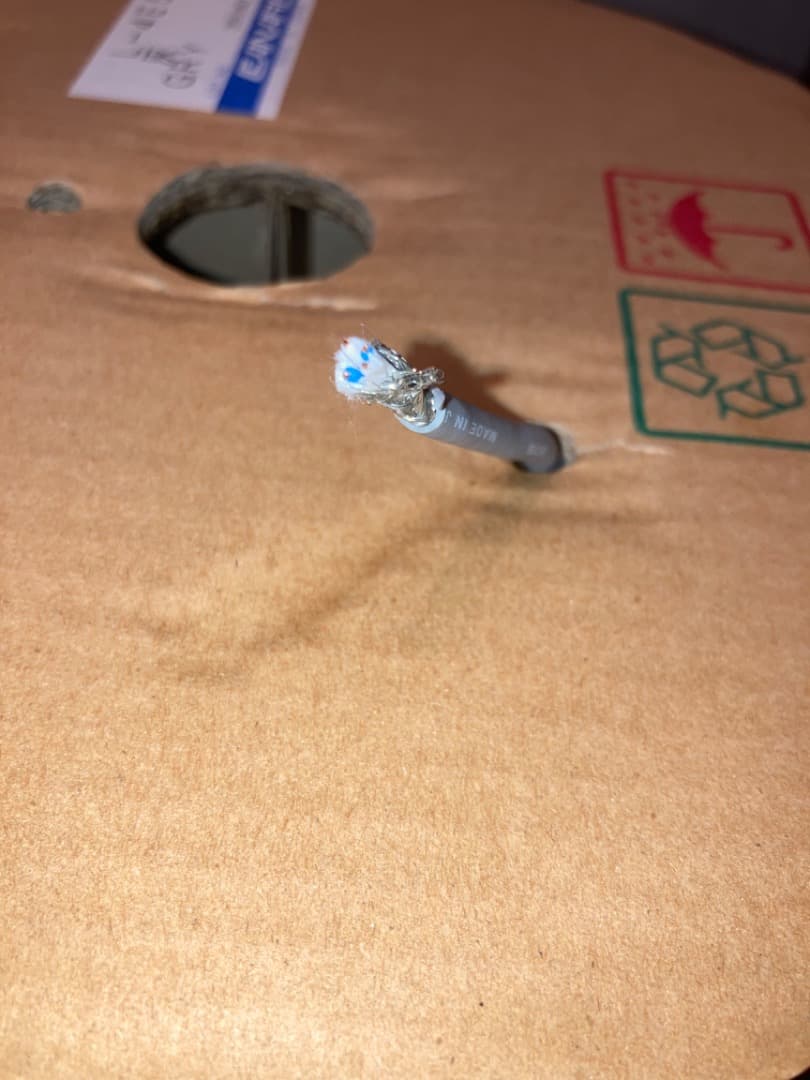 CANARE L-4E5 シールド ケーブル 200m マイク　音響