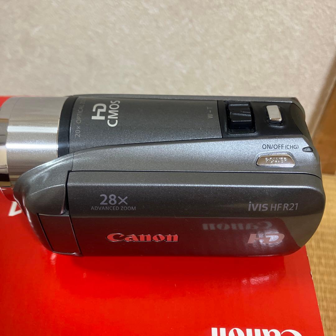 Canon IVIS HF R21 ビデオカメラ　SDカード16GB✖️2枚おまけ
