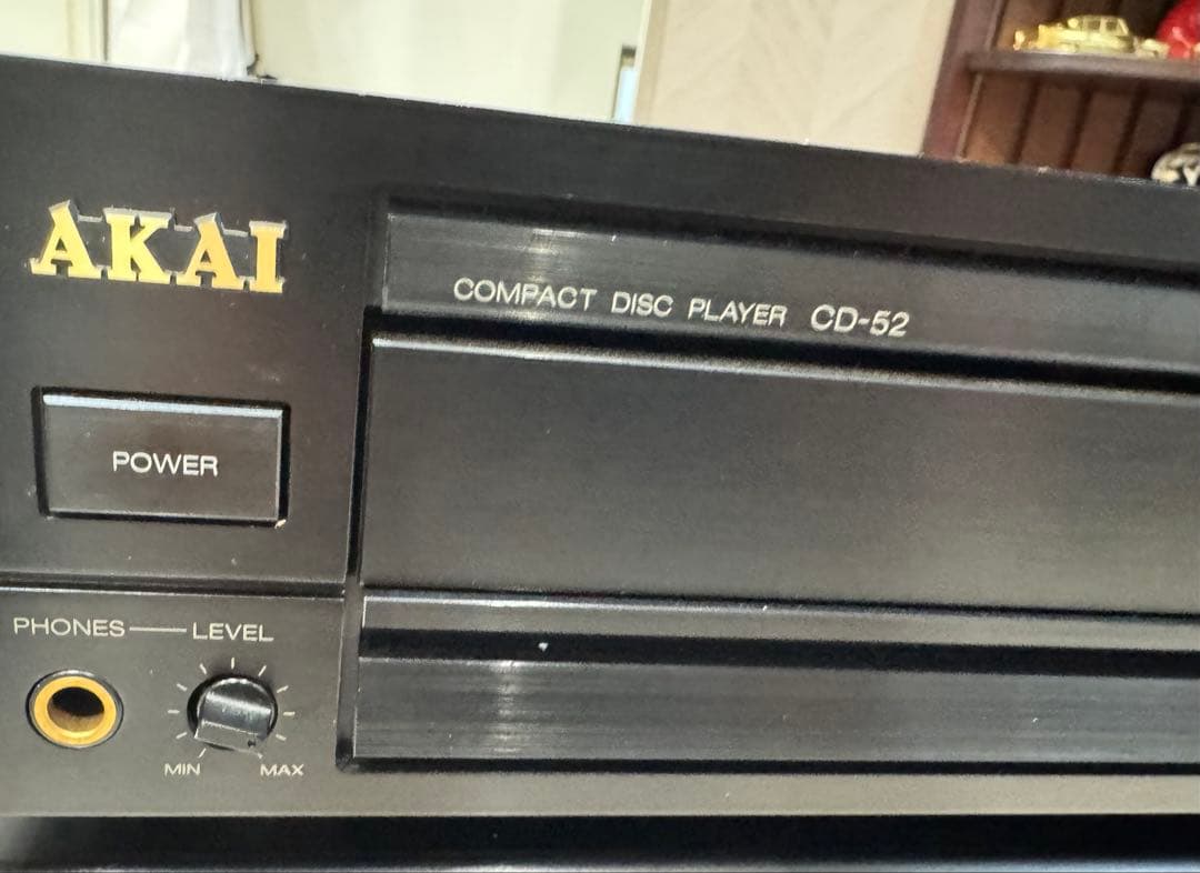 アンプ2台 Denon PMA-390lll と AKAI CD-52