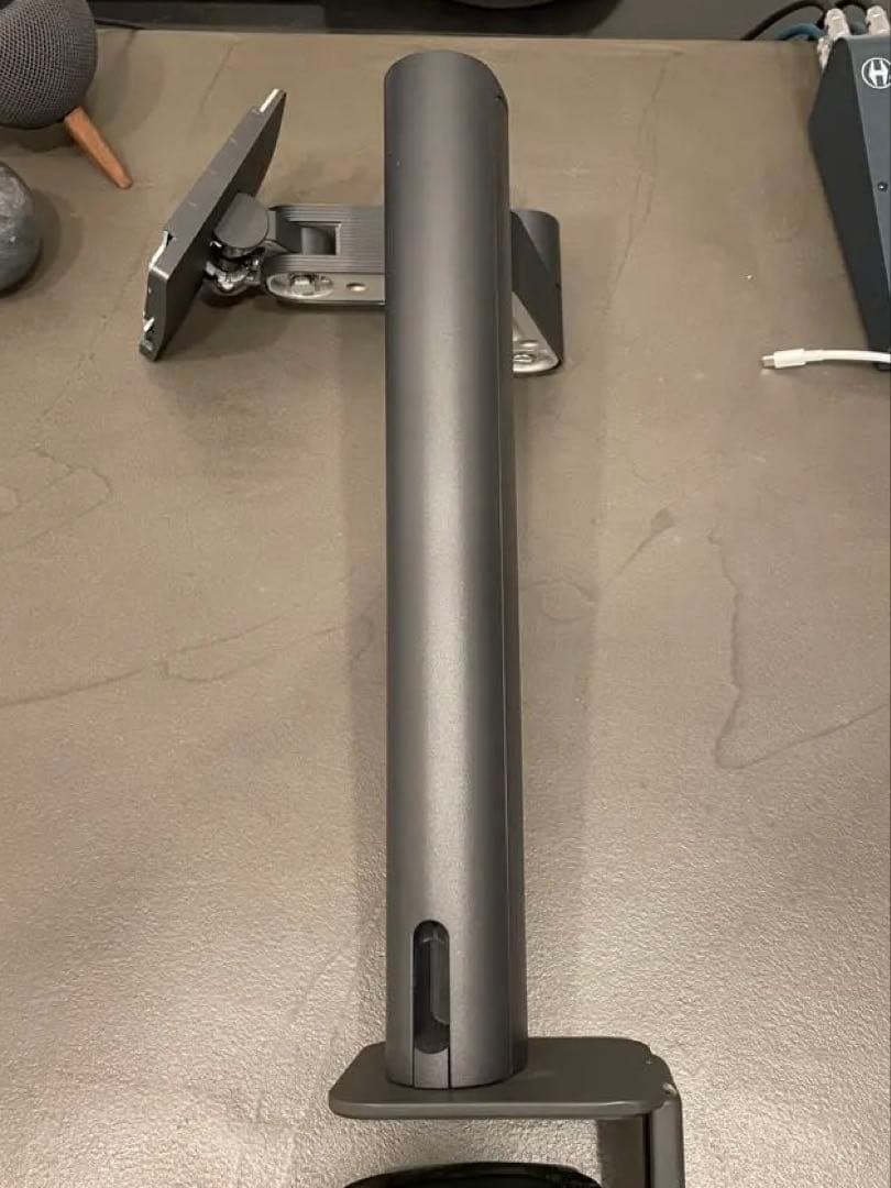 BenQ AQCOLORシリーズ　エルゴモニター 4K 31.5型