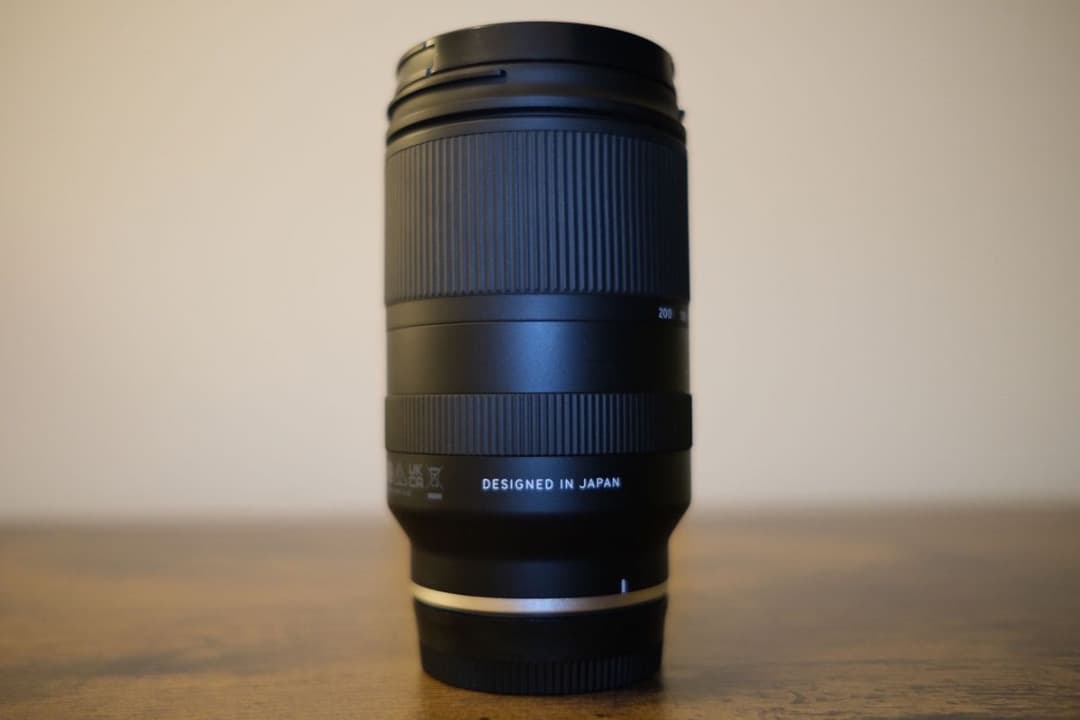 タムロン tamron 28-200 f2.8-5.6 sony eマウント