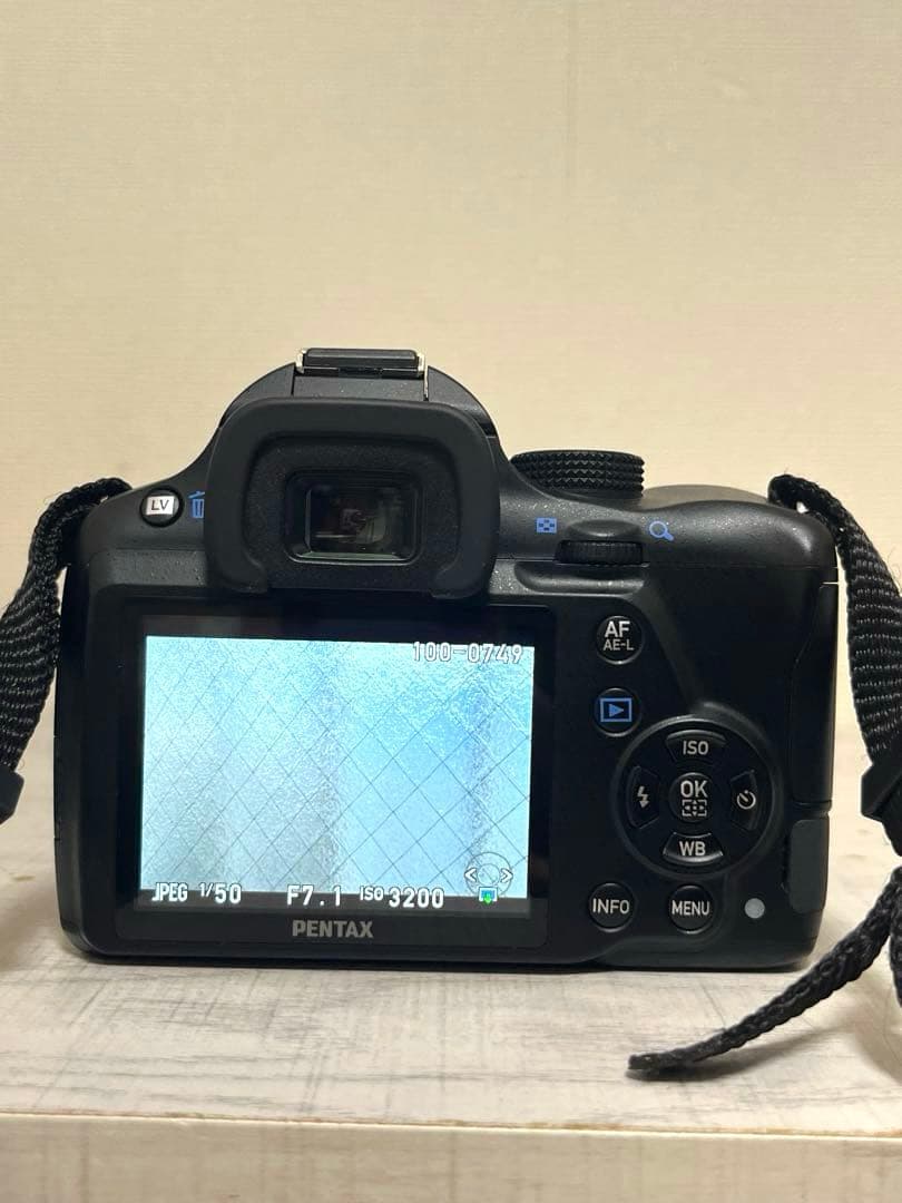 PENTAX K-50 一眼レフカメラ　レンズキット