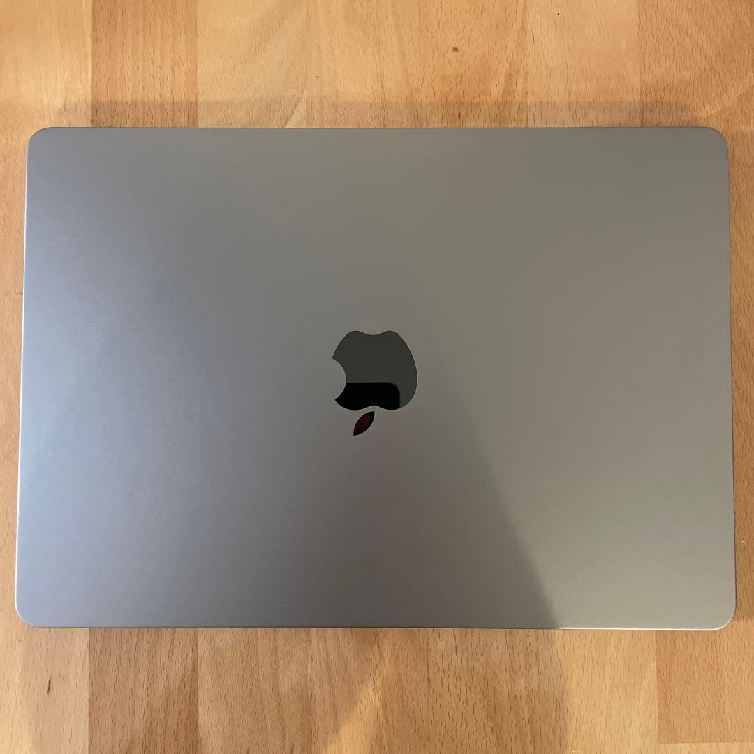 ジャンク　M2 MacBook Air 8GB 256GB スペースグレイ
