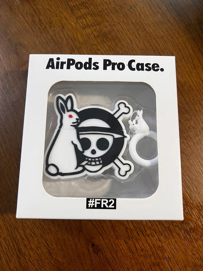 【超レア】FR2×ONE PIECE AirPods Proケース