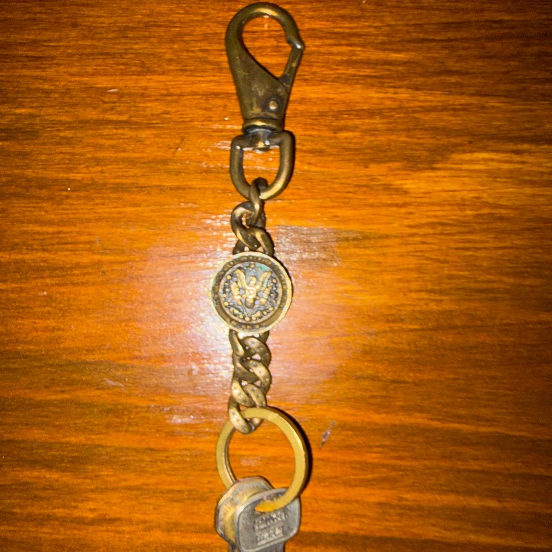 キャリー　calee コンチョ　真鍮