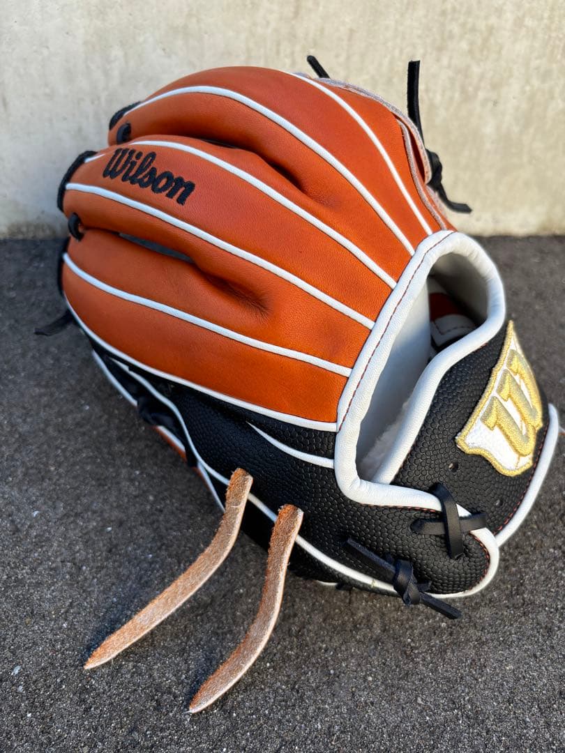 ドジャース　大谷　翔平　投手用NEWモデル 硬式　右投げ用希少グラブ期間限定価格