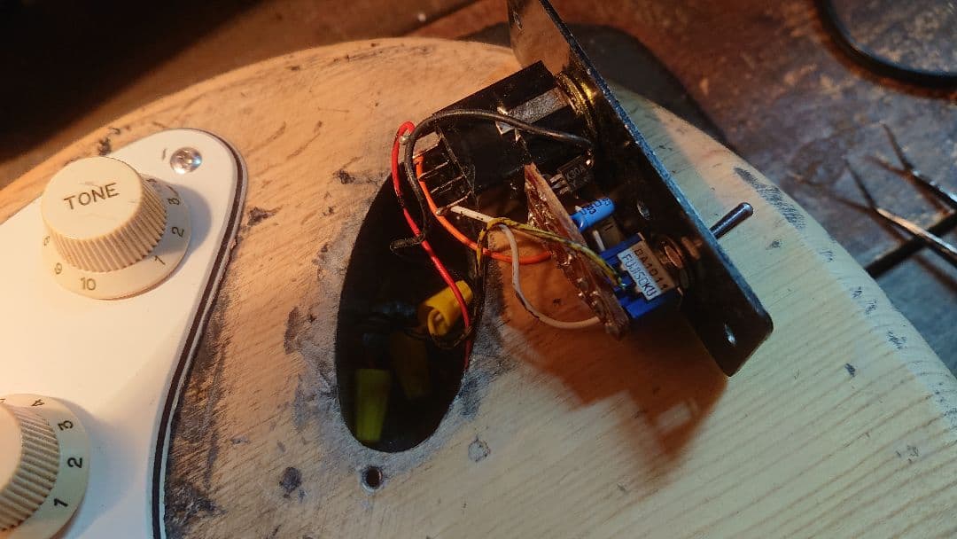 FERNANDES FST 石ロゴ ローズ