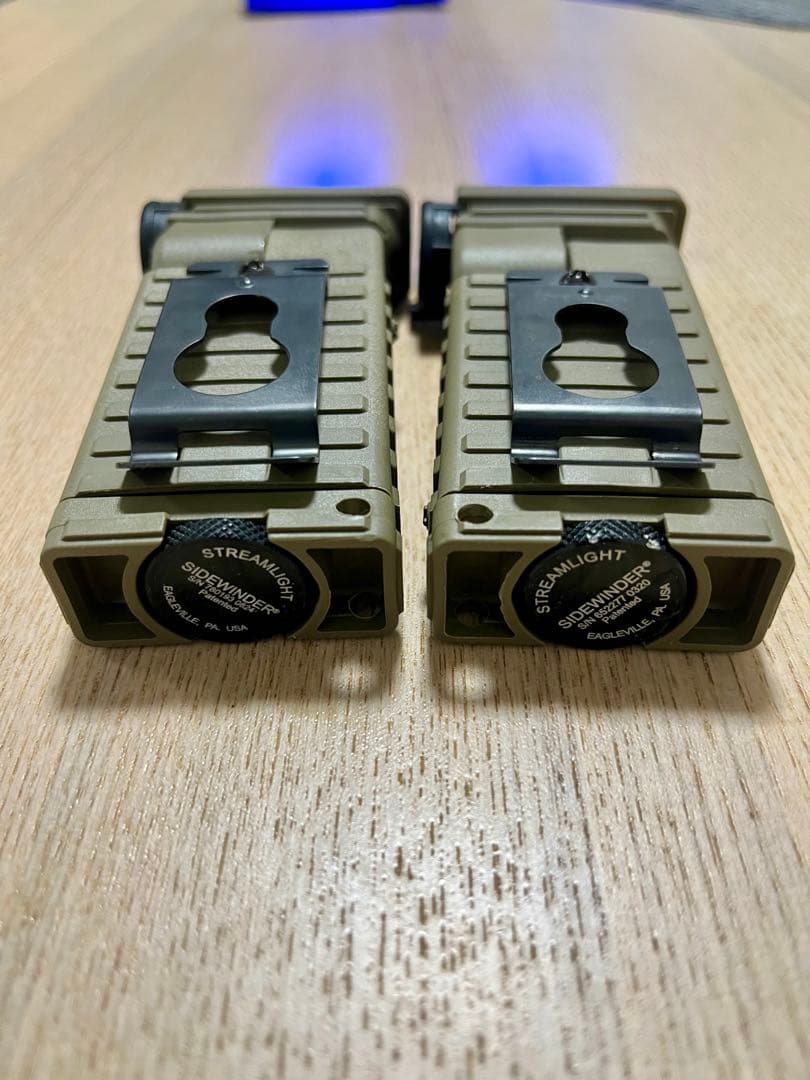 米軍放出品 デッドストック 新型STREAMLIGHT LED 懐中電灯 2台