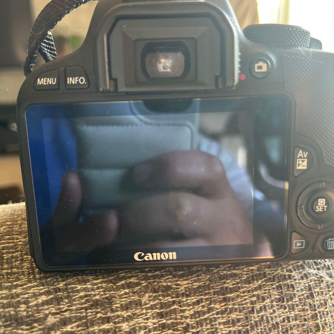 Canon EOS Kiss X7 デジタル一眼レフ