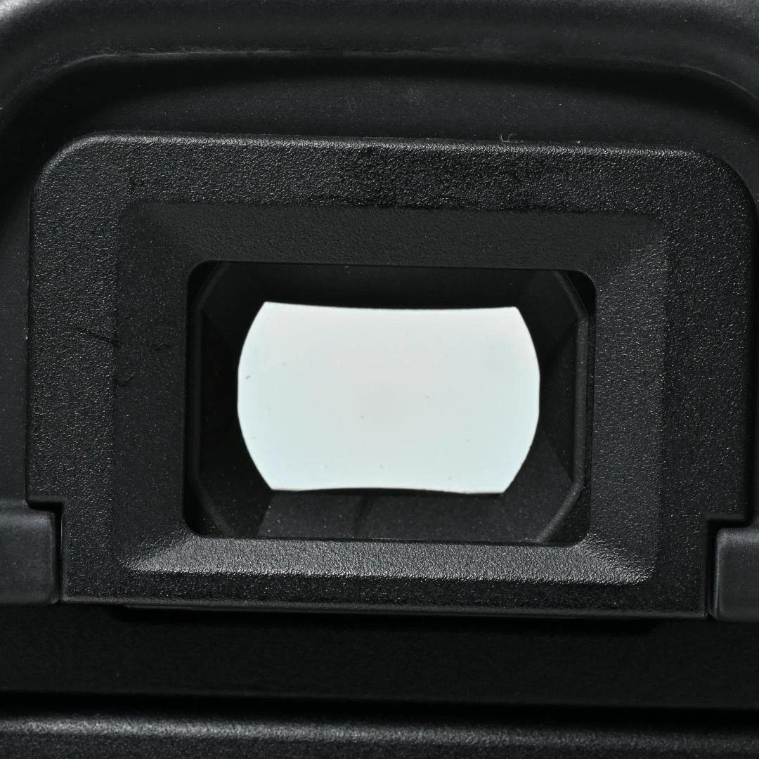 ほぼ新品 ショット数533回 Canon EOS 60D ボディ