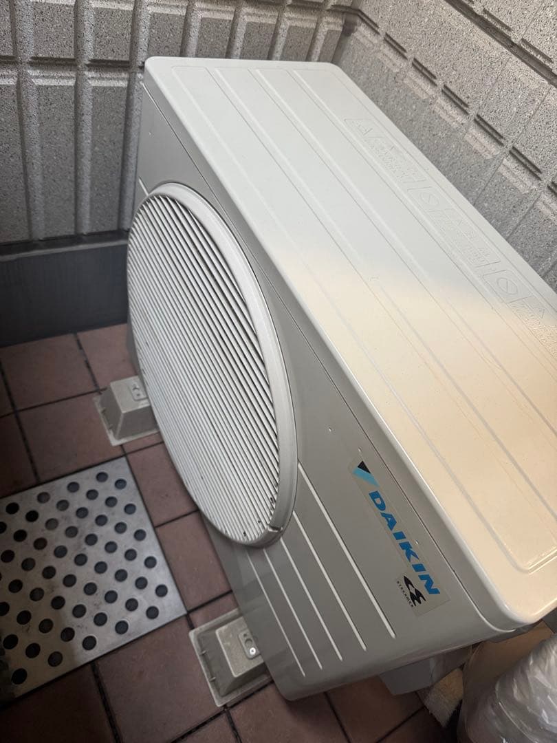 ダイキン エアコン 2023年製6畳用 分解クリーニング済み