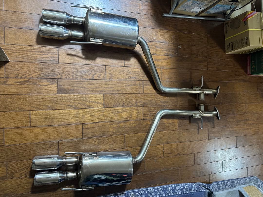 220系　クラウンガナドールマフラー