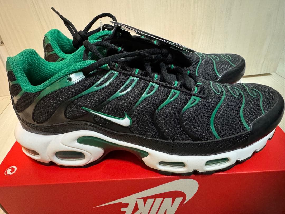 エアマックスプラス　ナイキ　AIR MAX PlUS 26.5