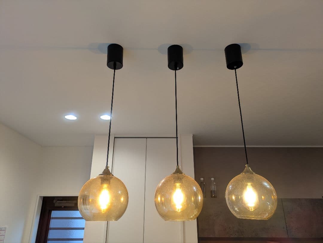 ペンダントライト新品3灯セット